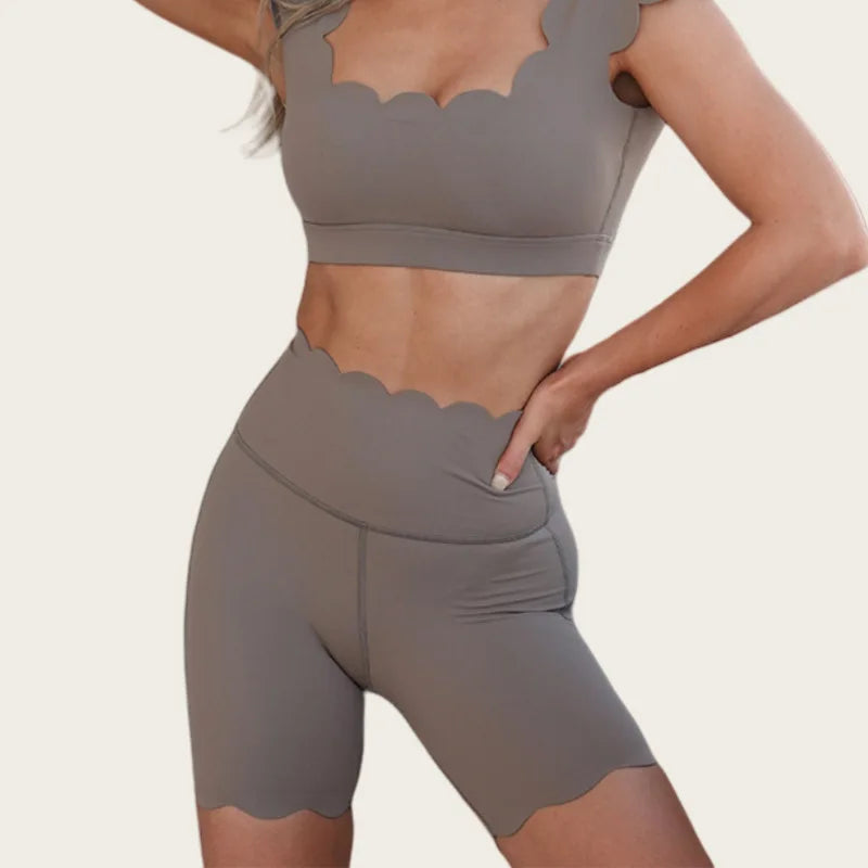 Women's Sportswear Tracksuit Set – Seamless Fit for Gym, Yoga & More