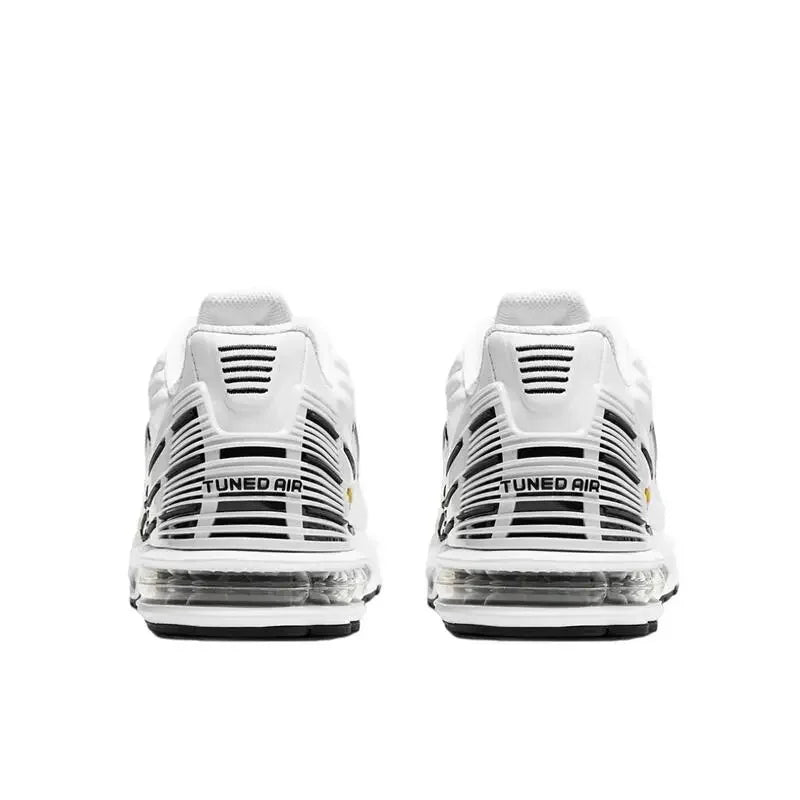 Nike Air Max Plus Tn 3 Sneakers – Cushioned Running Shoes in Bright Black & Fluorescent Green