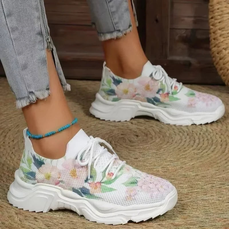 Women’s Lightweight Mesh Sneakers – Breathable, Stylish & Comfy